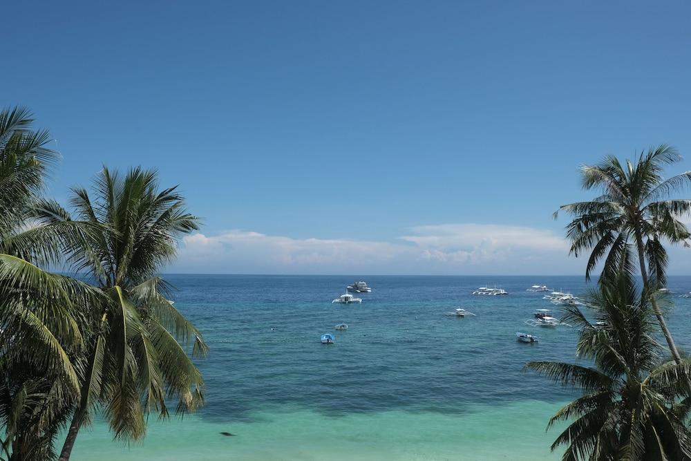 Baywatch Dive Resort 邦劳 外观 照片
